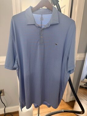 Vineyard Vines “On the Go Sankaty” Sky Blue and White Striped Polo